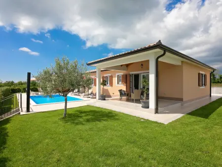 Villa Mušković : maison 6 pers., piscine privée à Tinjan : photo 24