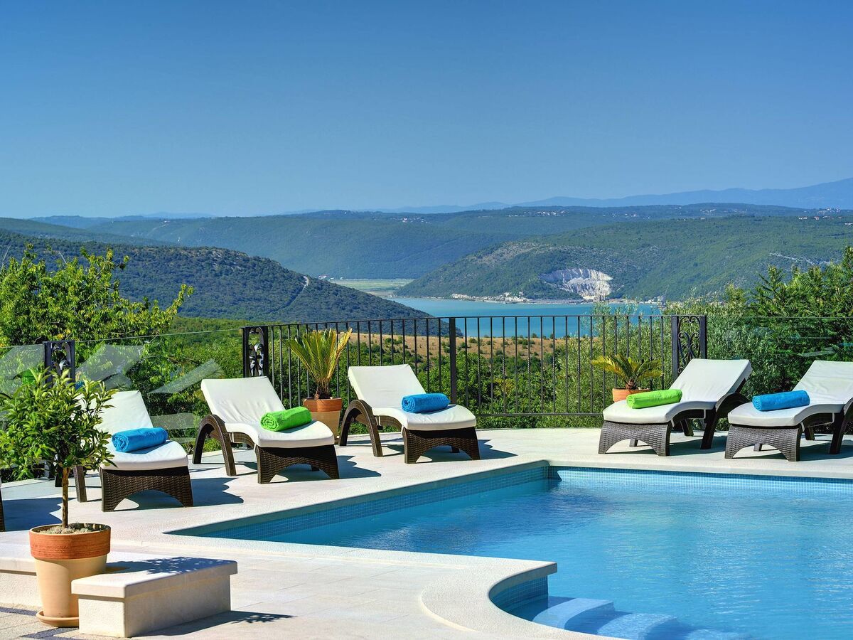 Villa Rachele, 7 chambres avec piscine privée à Rakalj - Photo 13