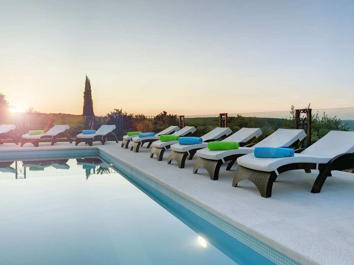 Villa Rachele, 7 chambres avec piscine privée à Rakalj - Photo 14