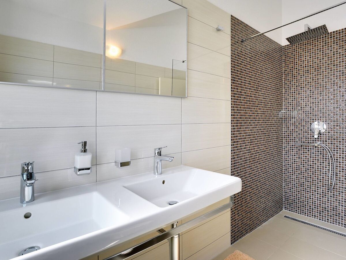 Villa Rachele, 7 chambres avec piscine privée à Rakalj - Photo 25