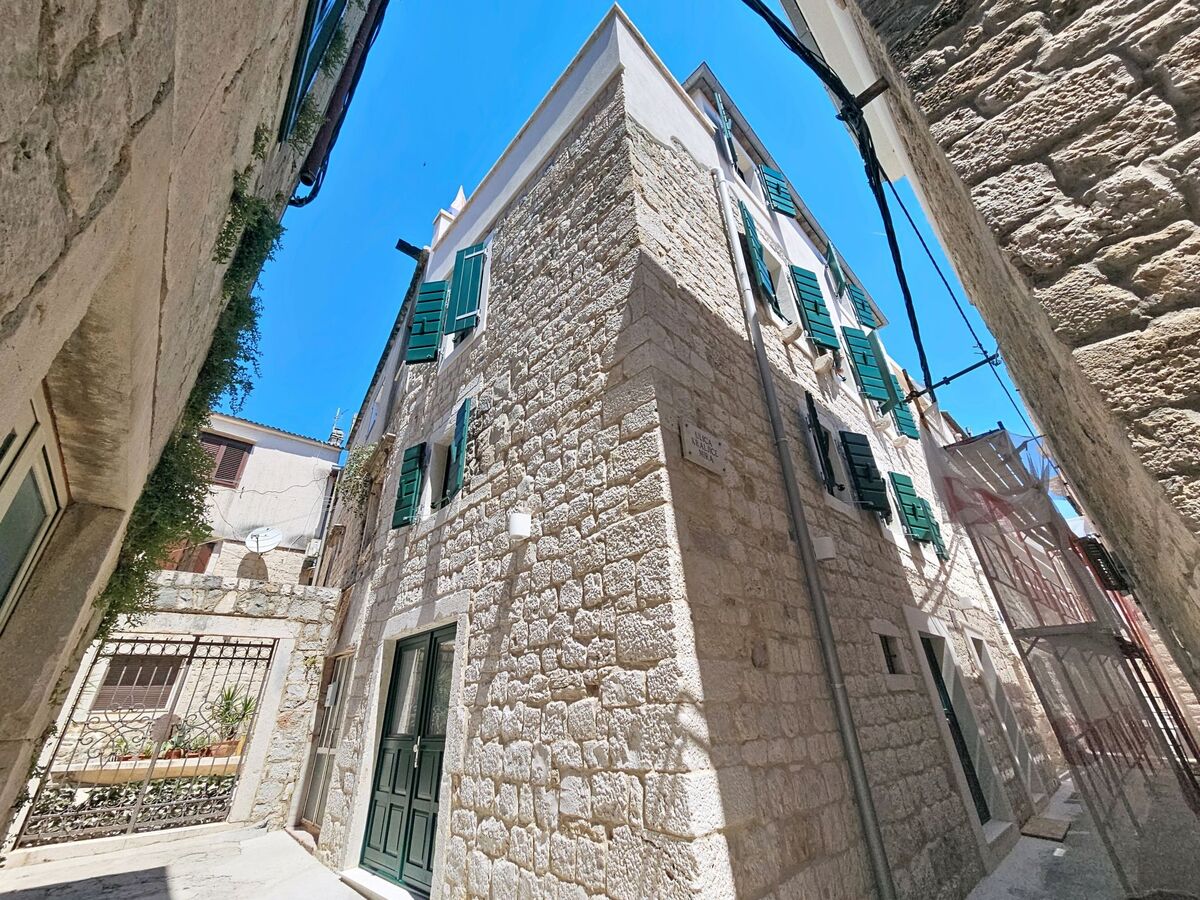 Dalmatica, maison 4 étages à 100 m de la mer - Photo 1