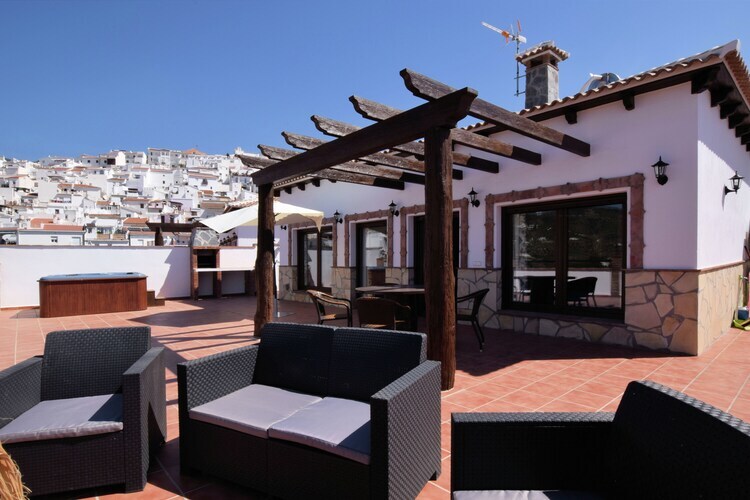 Villa Sara, maison avec jacuzzi privé et vue Méditerranée - Photo 20