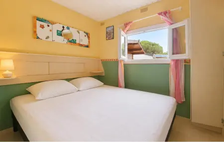 Mobil-home 3 chambres avec piscine chauffée à La Tremblade : photo 5