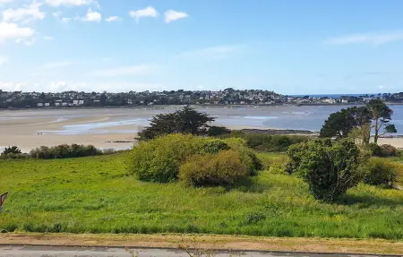 Maison face à la plage, vue mer à Plestin-les-Grèves : photo 15