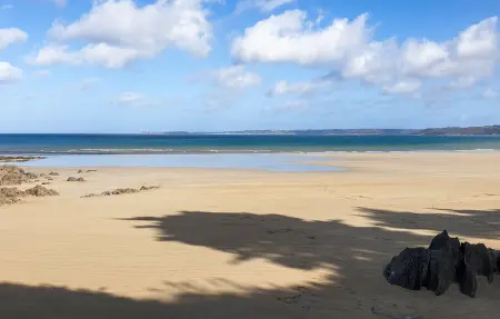Maison face à la plage, vue mer à Plestin-les-Grèves : photo 32