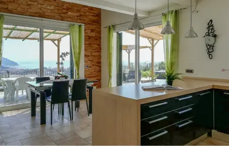 Maison 8 personnes à Imperia - Photo 2