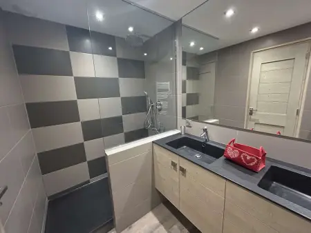 Appartement contemporain 6 pers. à Méribel, vue forêt : photo 7