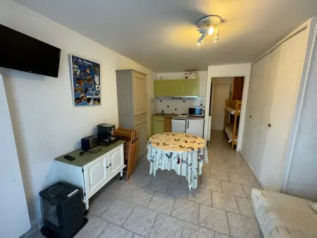 Studio 32 m² au pied des pistes à La Salle-les-Alpes : photo 1
