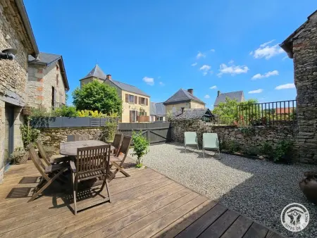 Location gite à Nadaillac, Maison charmante au cœur du village - 6 pers.