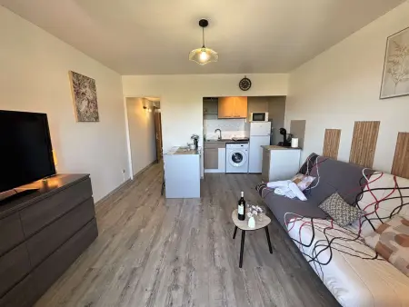 Location appartement à Six Fours les Plages, Studio avec balcon et clim - 2 pers.