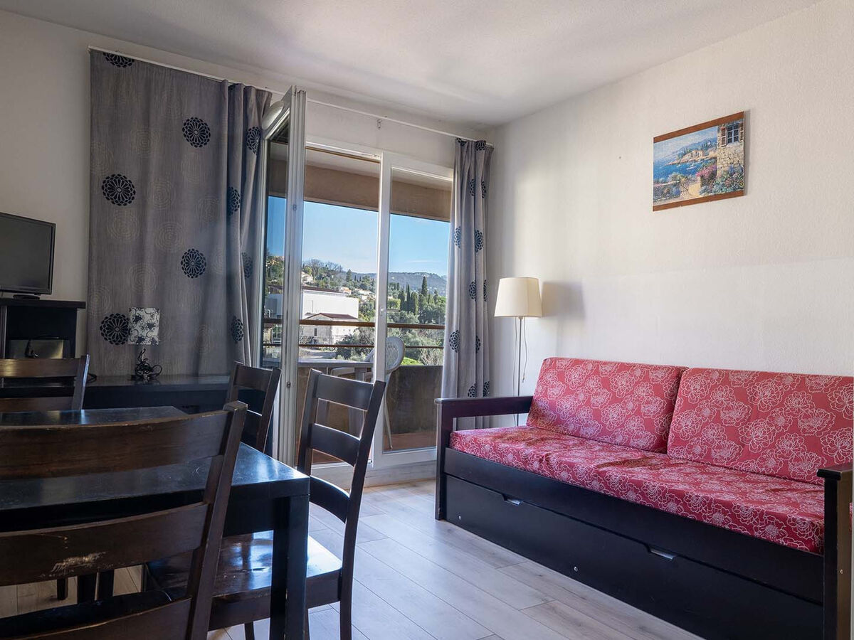 Virginia, 2 pièces avec balcon et vue piscine à Grasse - Photo 2