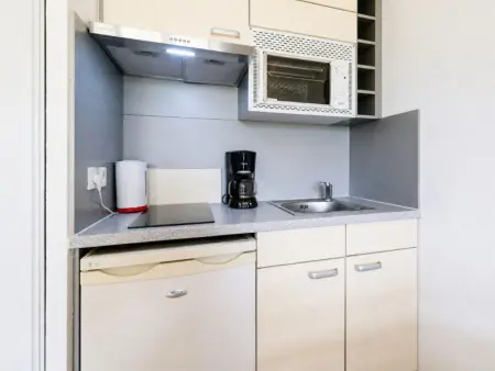 Virginia – Appartement 2 pièces à Grasse, piscine saisonnière : photo 10