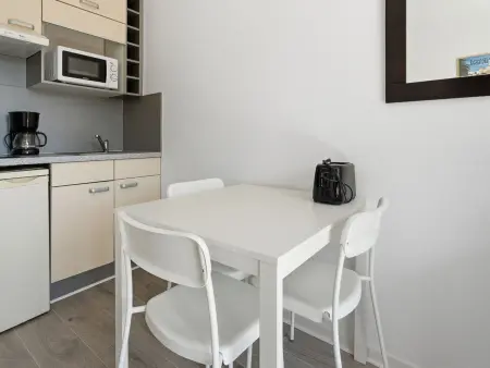 Virginia, appartement 2 pièces avec balcon à Grasse : photo 9