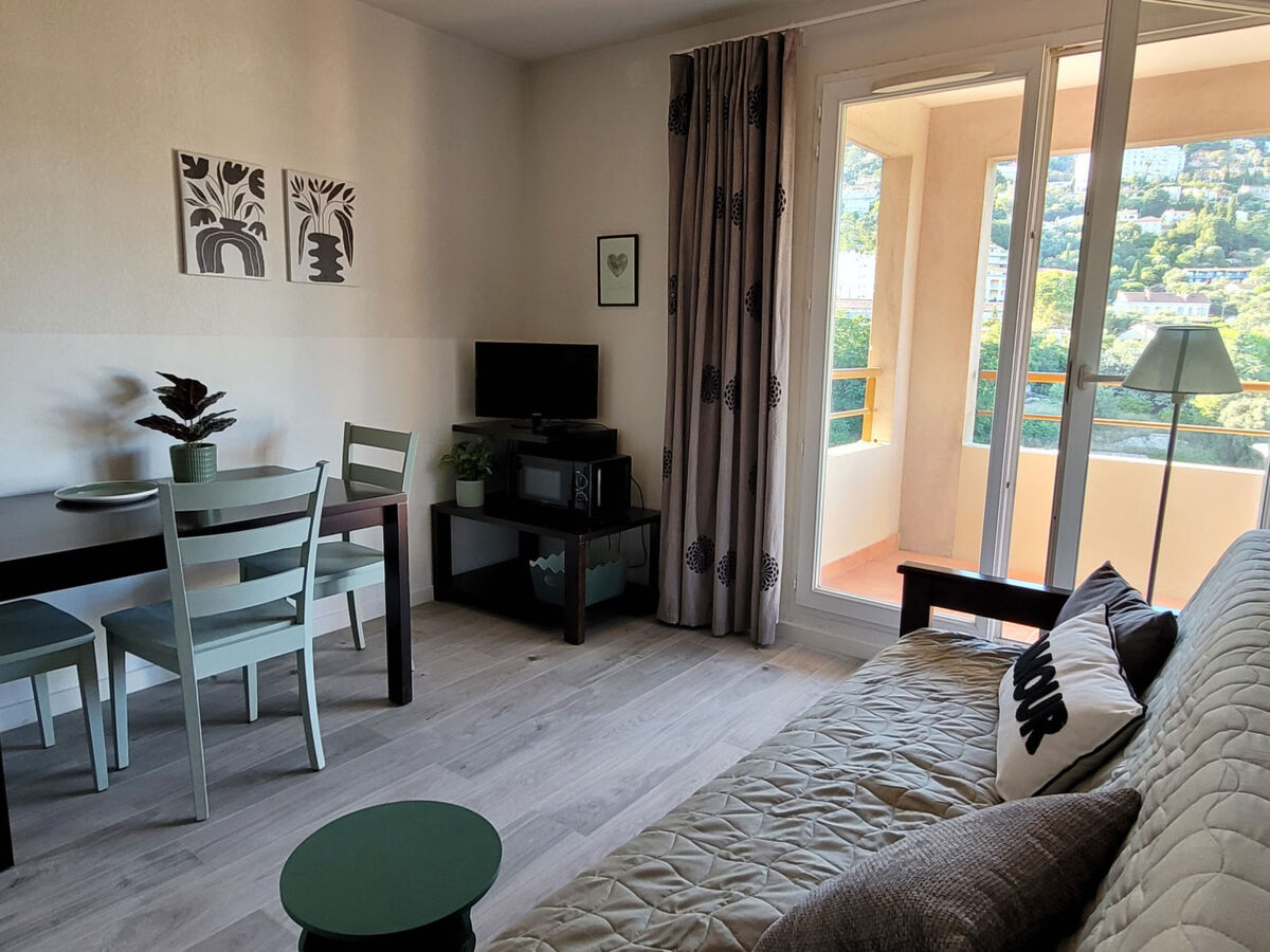 Appartement Virginia à Grasse, piscine saisonnière - Photo 5