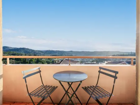 Location appartement à Grasse, Virginia