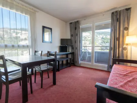 Virginia, appartement 2 pièces avec balcon à Grasse : photo 2