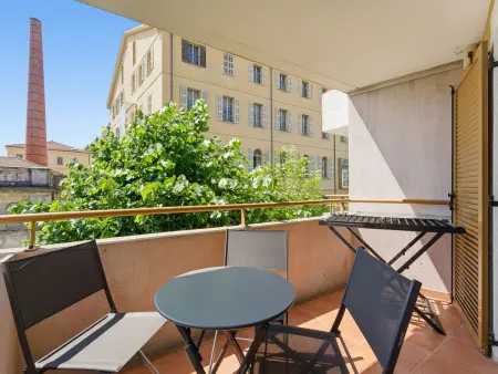 Location appartement à Grasse, Virginia
