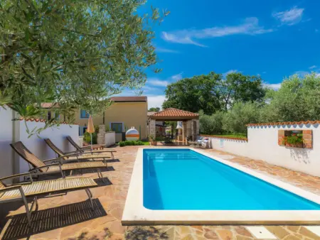 Maison 5 personnes avec piscine à Umag : photo 10