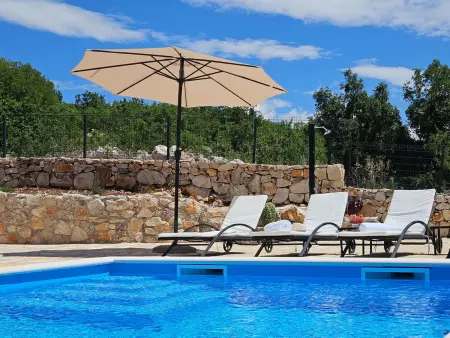 Maison Smile à Imotski avec piscine et terrasse : photo 6