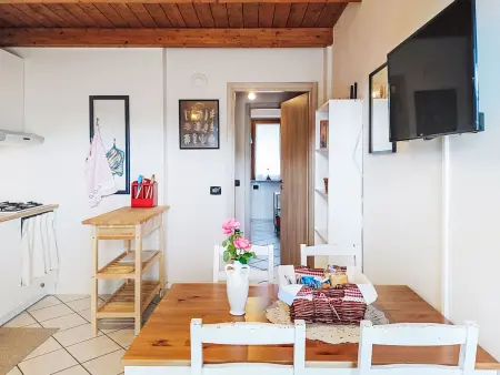 Gîte rustique BB10 Oasi à Arona, 4 pers. : photo 7