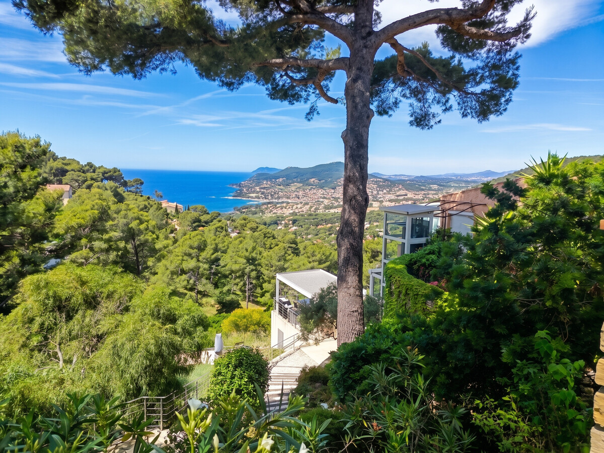 Rez-de-villa 150 m² avec piscine privée et sauna à Carqueiranne - Photo 15