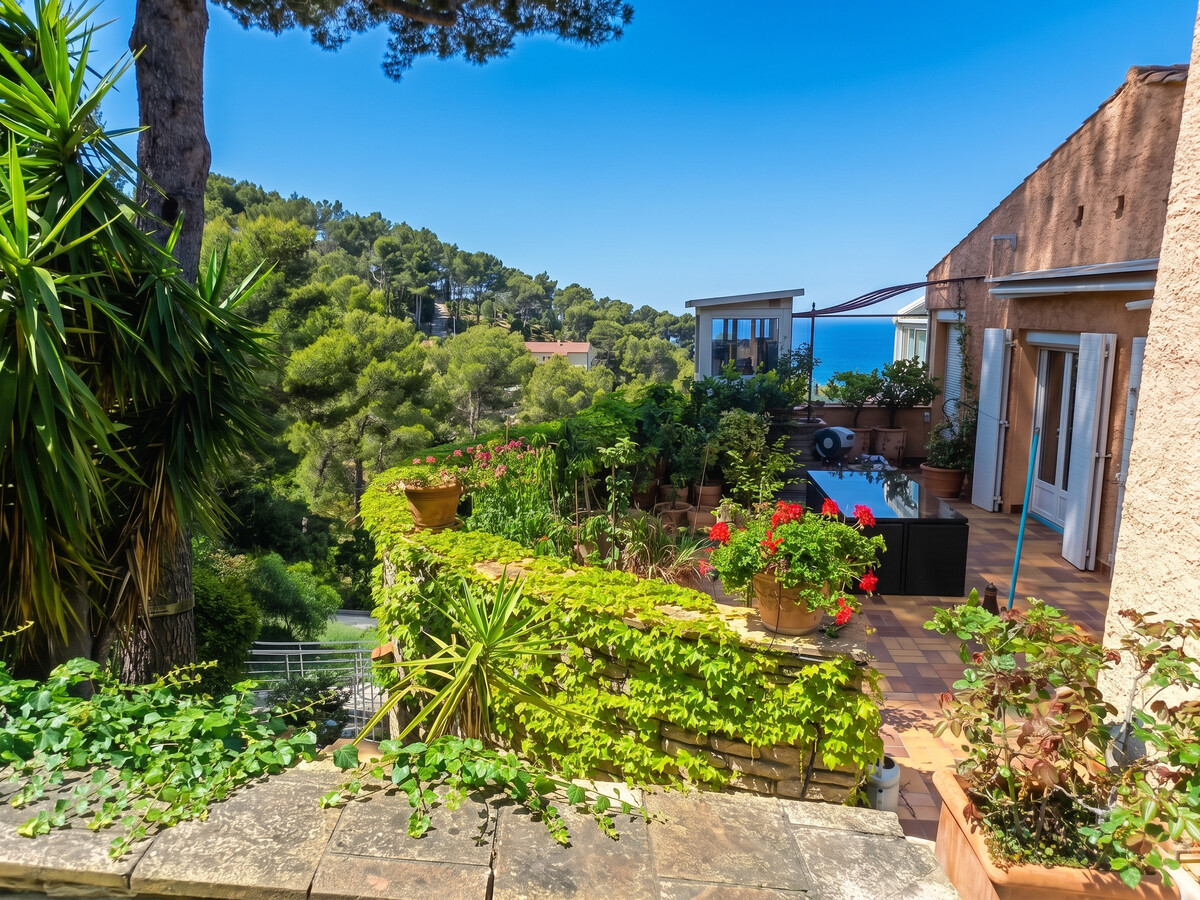 Rez-de-villa 150 m² avec piscine privée et sauna à Carqueiranne - Photo 20