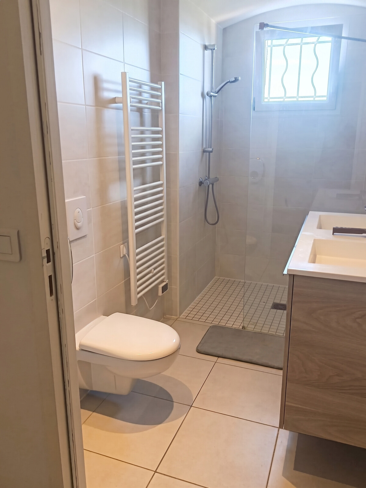 Rez-de-villa 150 m² avec piscine privée et sauna à Carqueiranne - Photo 35