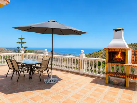 Villa Cecilia avec Vues – 3 chambres, mer et montagne : photo 3