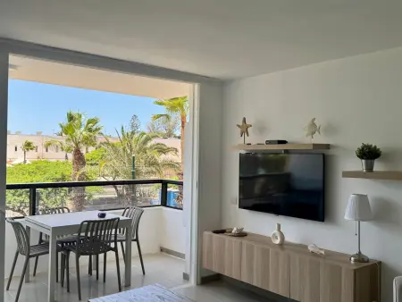 Appartement vue mer à 50 m de la plage : photo 7