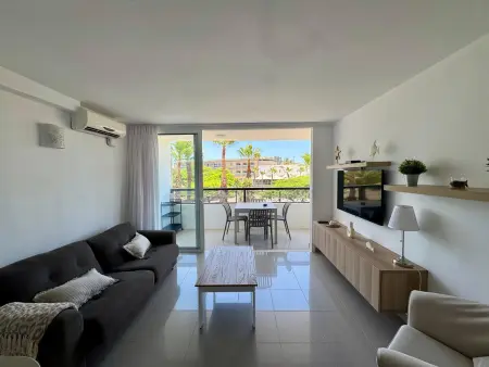 Appartement vue mer à 50 m de la plage : photo 11