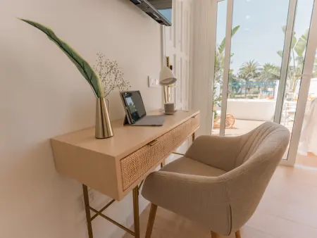 Appartement vue mer avec terrasse à Bahía Feliz : photo 16