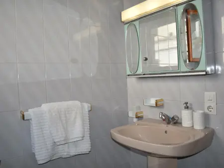 Almijara : appartement 3 pers. face à la place : photo 9