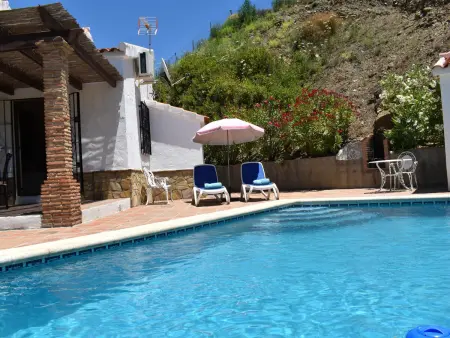 Finca La Jara : gîte andalou avec piscine à Cómpeta : photo 2