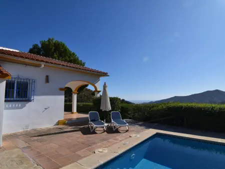 Villa vue imprenable, piscine privée - 4 pers., Gite 4 personnes à Sayalonga - Photo 12