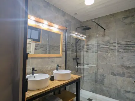 La Maison de René - Gîte 14 pers. à Fontannes : photo 15