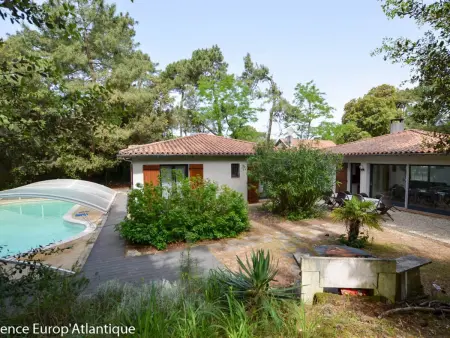Location villa à La Palmyre, Villa avec Piscine et Jardin pour 10 pers - 4 ch, proche plage
