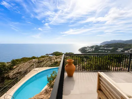 Villa exclusive vue mer, piscine et climatisation - Photo 1