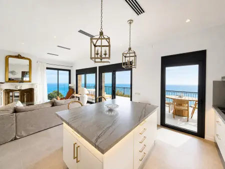 Villa exclusive vue mer, piscine et climatisation - Photo 6