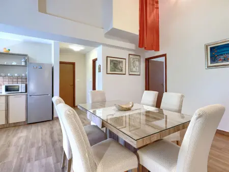 Erminia – Maison avec piscine privée à Svetvinčenat : photo 15