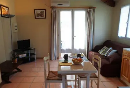 Appartement lumineux près de Cassen, 30 m², avec parking - Photo 3