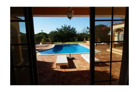 Maison 5 chambres avec piscine à Almancil : photo 21