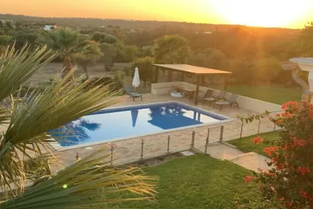 752300, Villa à Moncarapacho avec piscine - Photo 1
