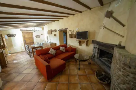 Location maison à Laroya, Chalet Laroya pour 4 personnes avec piscine