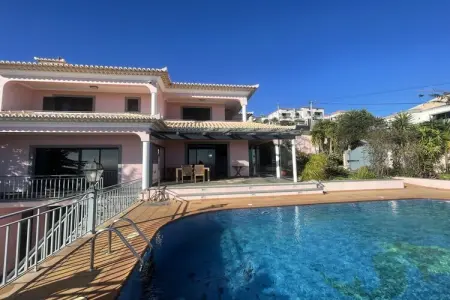Location villa à Ponta do Sol, Villa à Ponta do Sol avec piscine