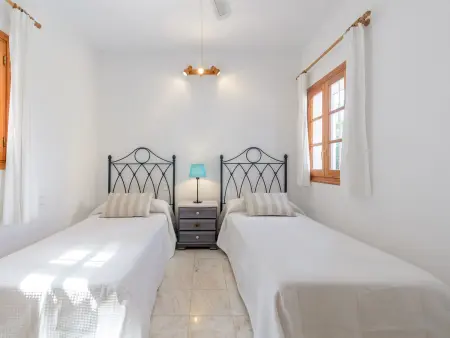 Villa avec piscine privée et climatisation, Villa 8 personnes à Sant Joan de Labritja - Photo 10