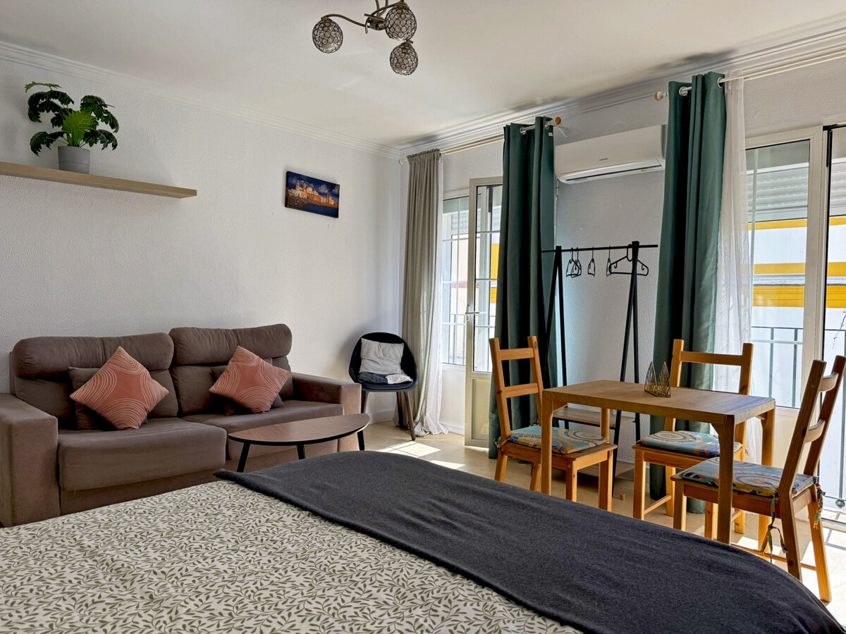 Appartement 3 chambres, 115 m² au centre d'El Puerto - Photo 2