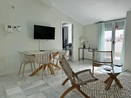 Appartement 75 m² centre Jerez, 2 ch, terrasse & jardin : photo 4