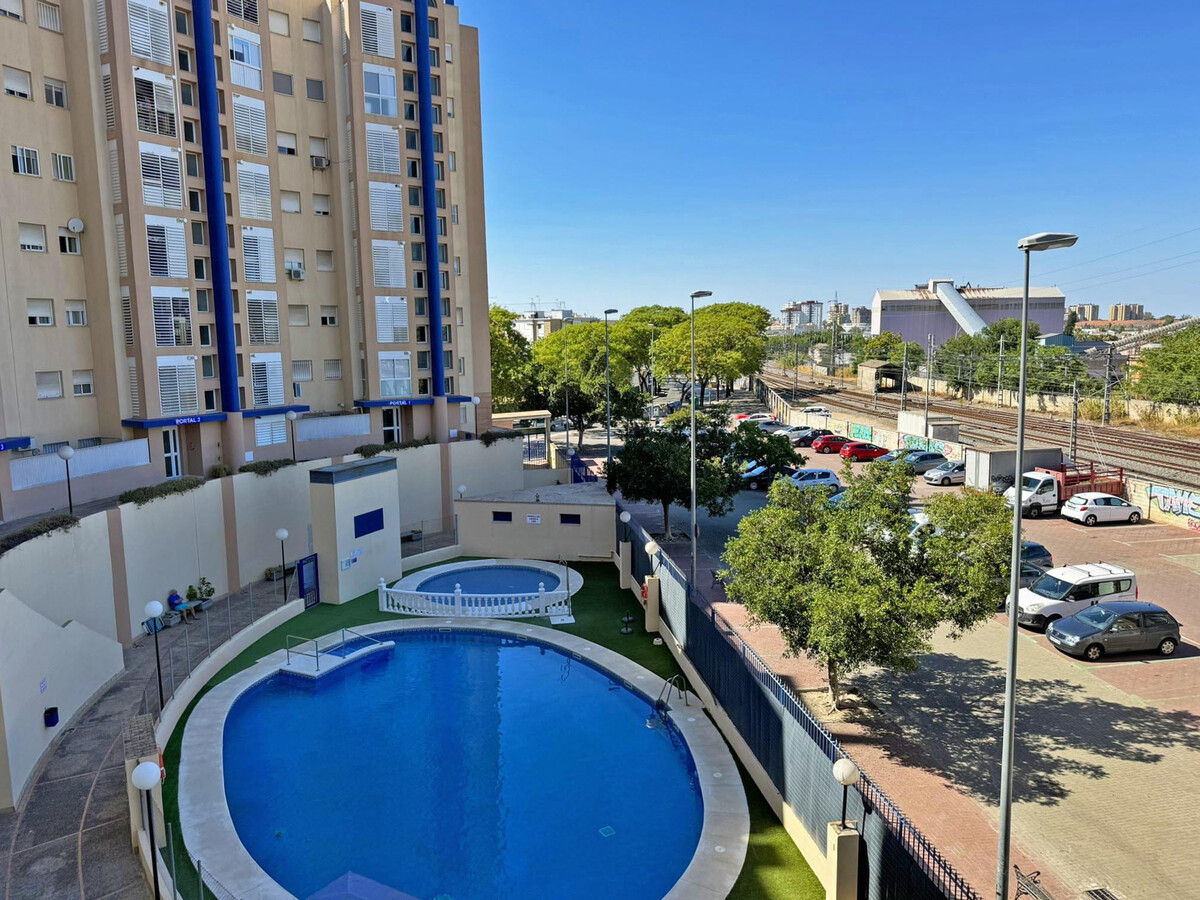 Appartement 3 chambres, piscine et garage à Jerez - Photo 4