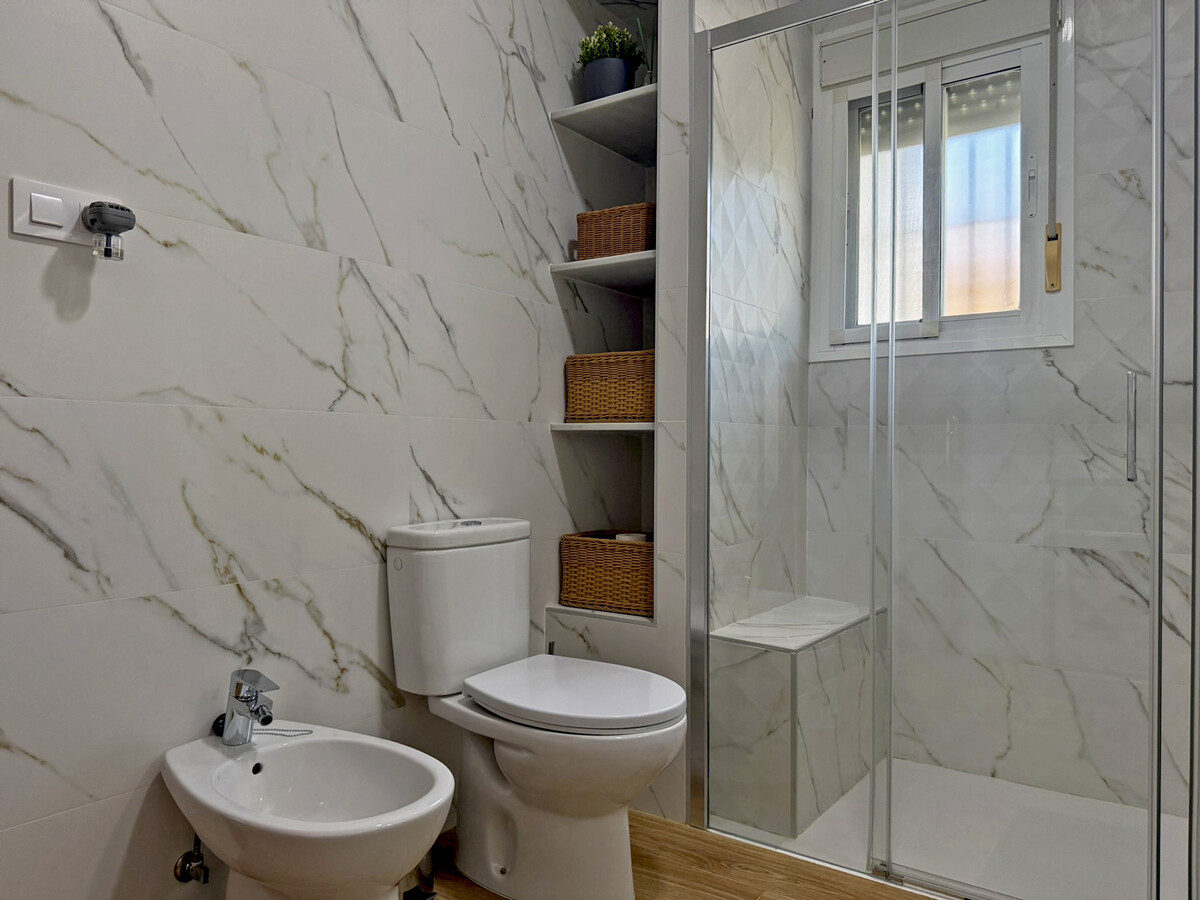 Villa 900m² piscine privée, 8 pers. à Puerto de Santa María - Photo 25