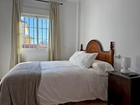 Villa 4 chambres avec climatisation et jardin - 8 pers. : photo 2